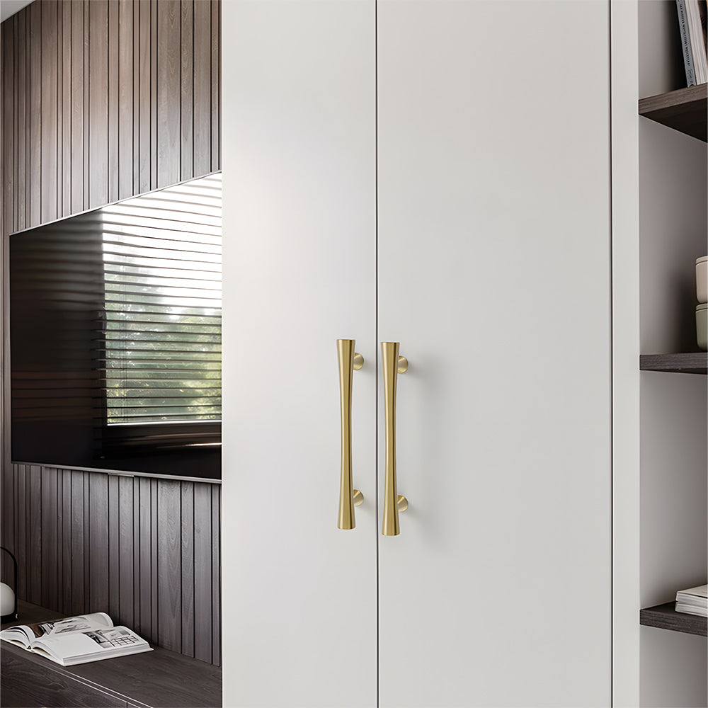 Simple Curved Zinc Alloy Cabinet Handles