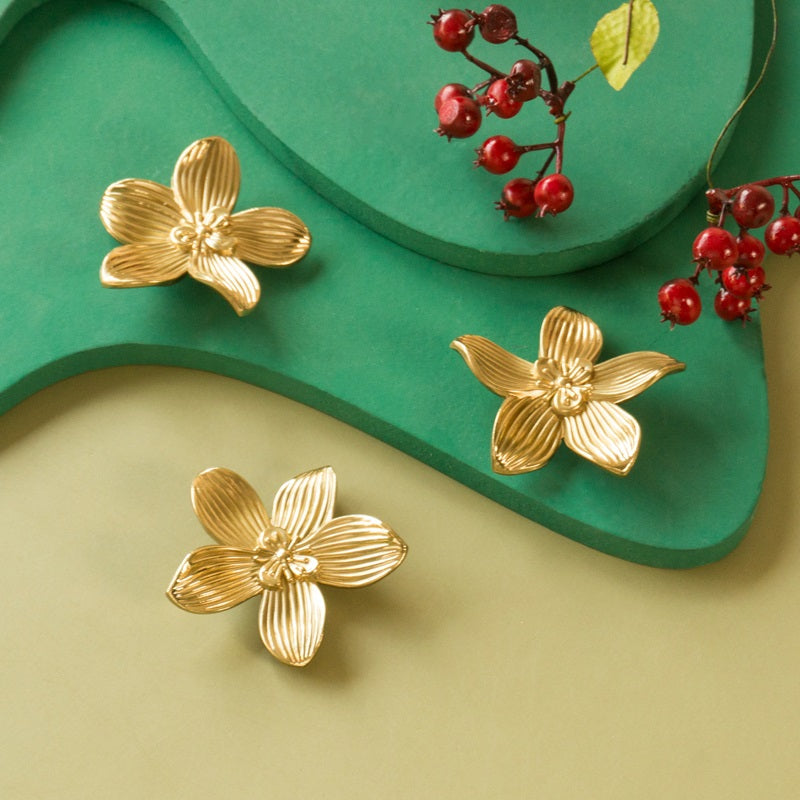 Gold Flower Brass Cabinet Knobs And Drawer Pulls