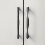 Streamlined Stylish Exquisite Cabinet Handle