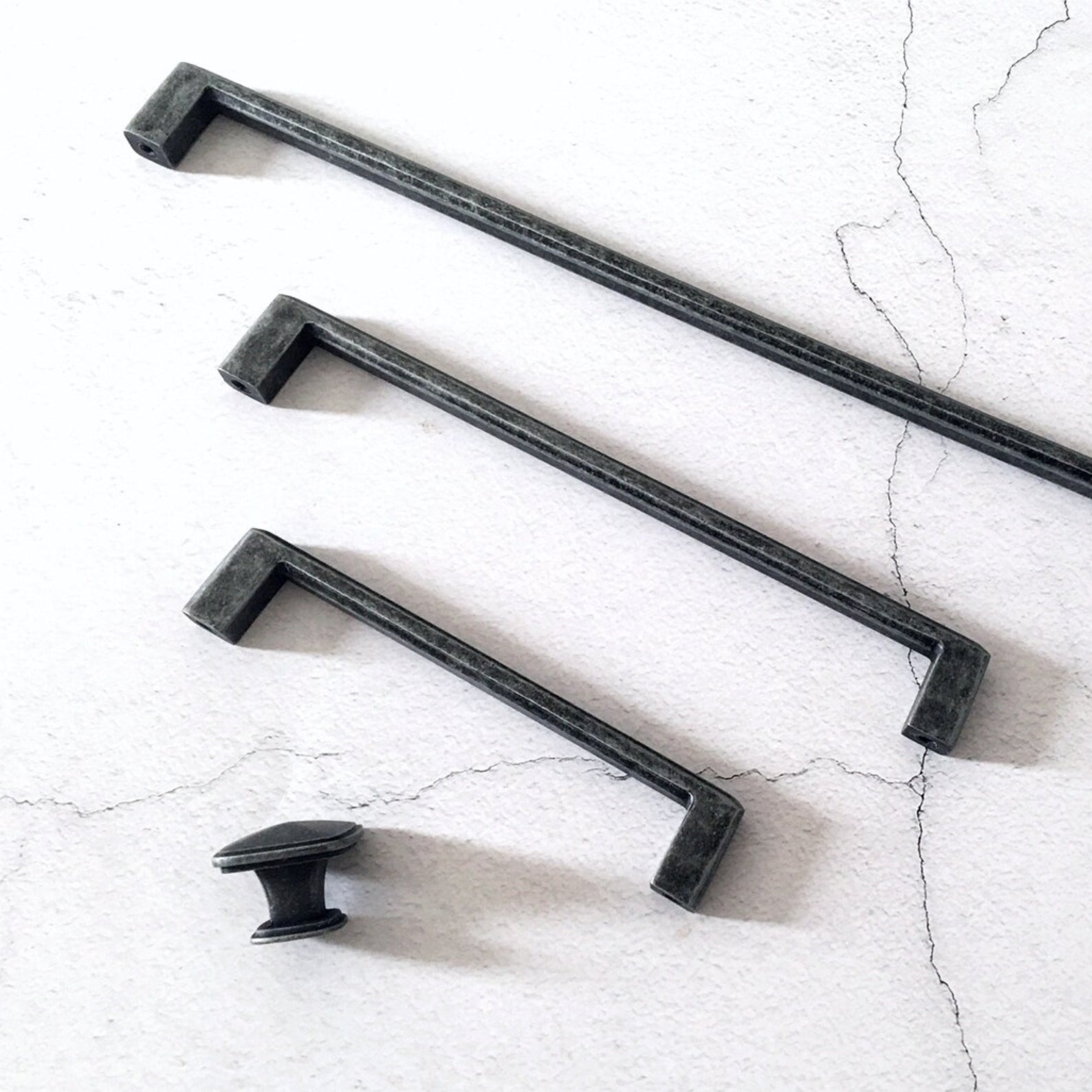 Retro Simple Kitchen Cabinet Handles