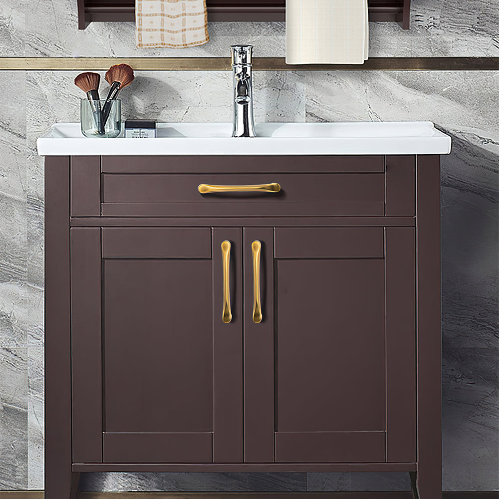 Contemporary Brass Kitchen Cabinet Handles