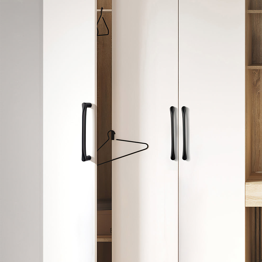 Contemporary Brass Kitchen Cabinet Handles