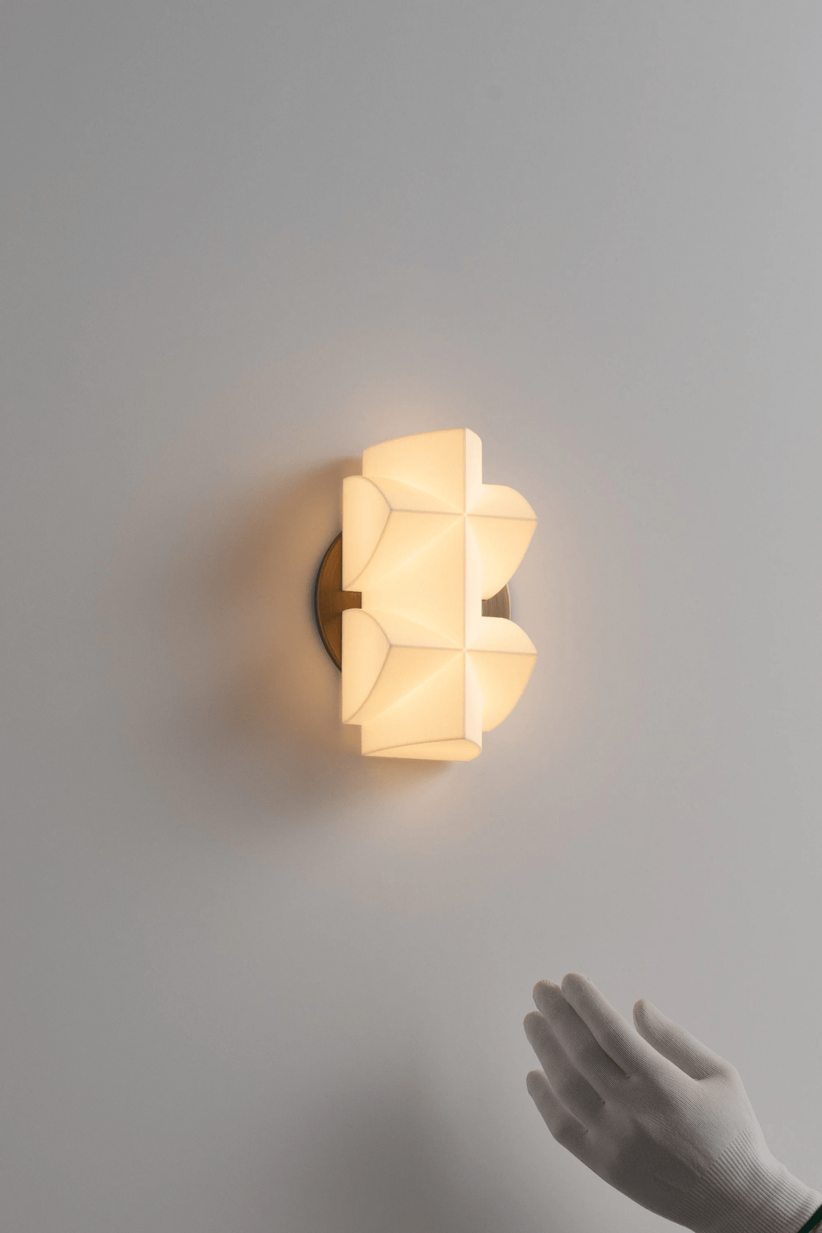 Solara Geometric Wall Sconce