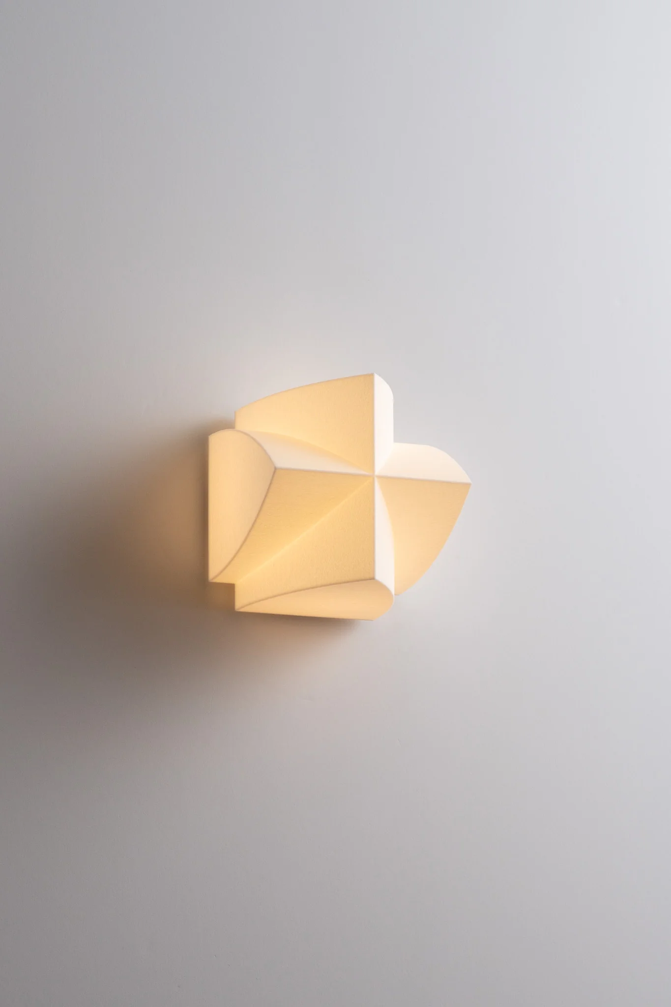 Solara Geometric Wall Sconce