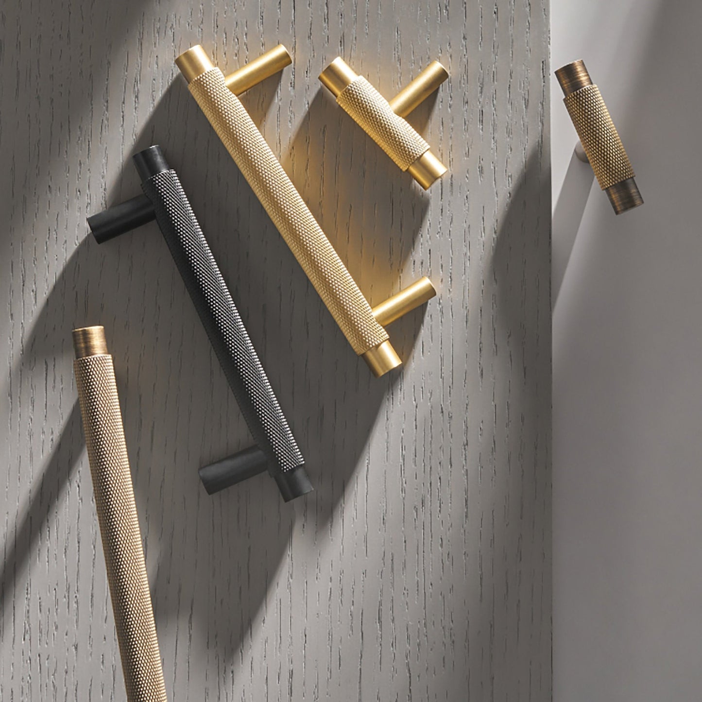 Brass Knurled T-Bar Cabinet Drawer Handles