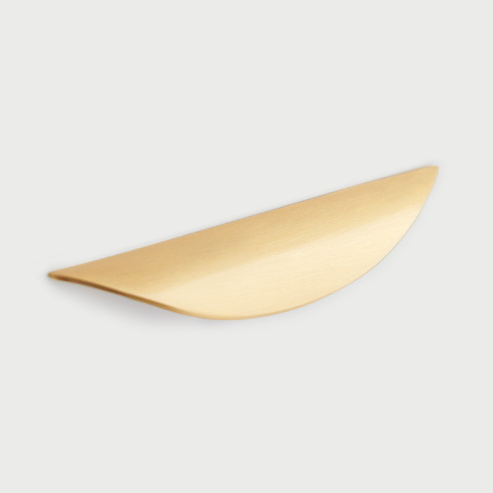 Half Moon Finger Edge Cabinet Handles Door Hardware