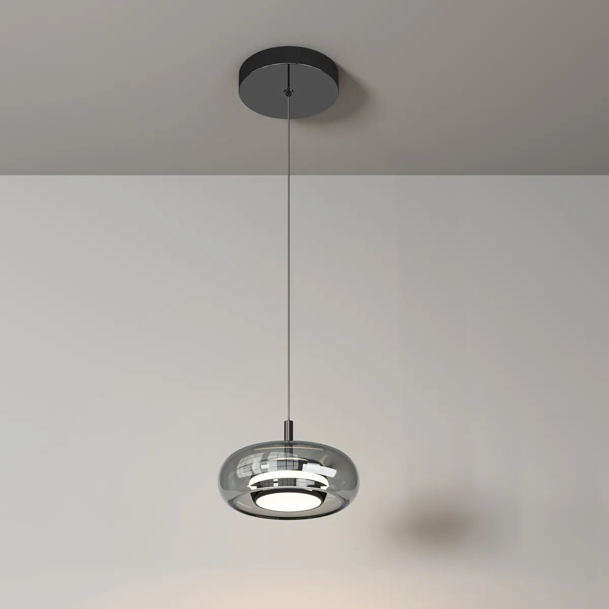 Smoked round rope pendant