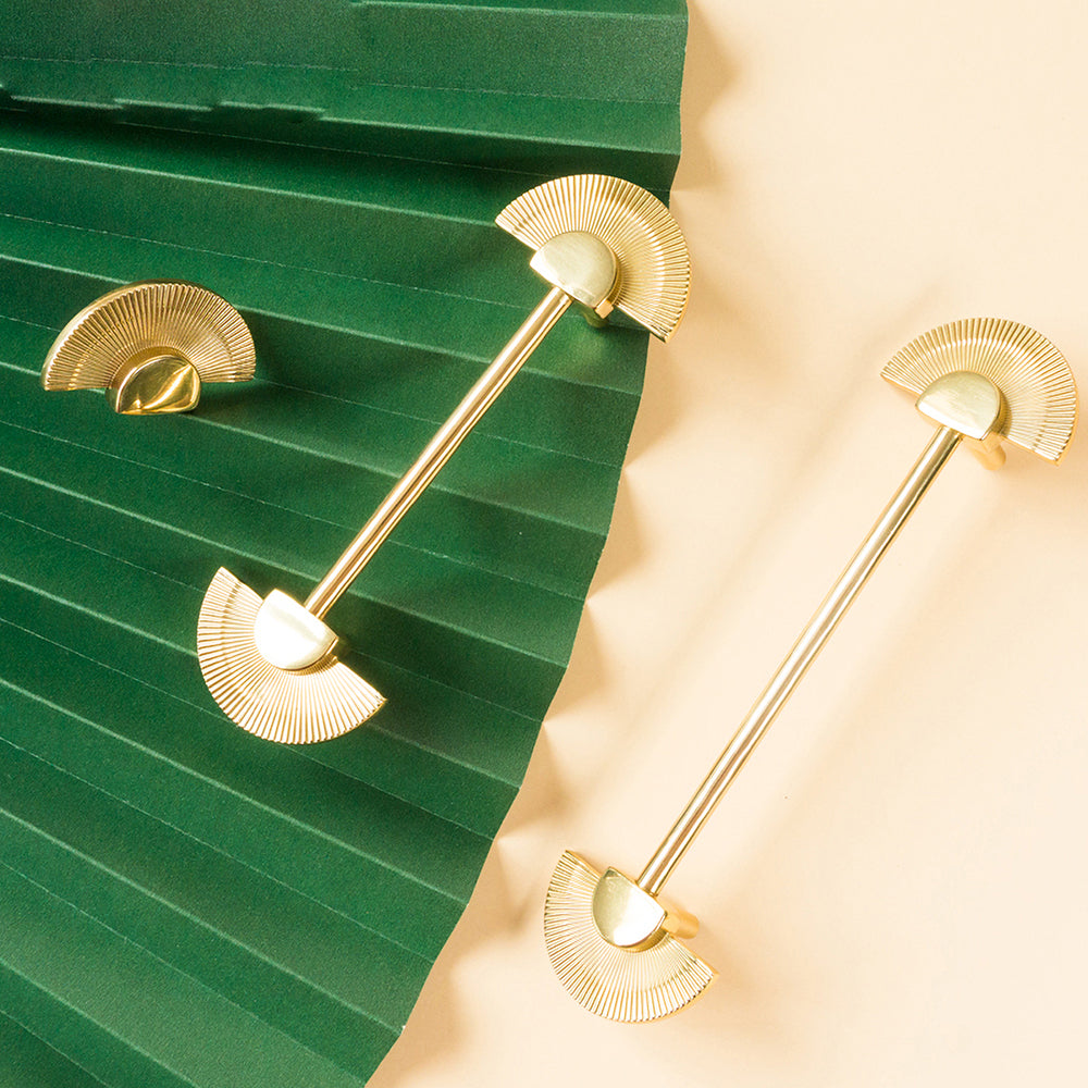 Gold Brass Scalloped Wardrobe Cabinet Pulls