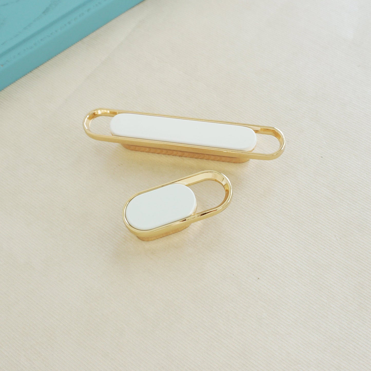 Modern Gold Chrome Kitchen Cabinet Handle and Knobs