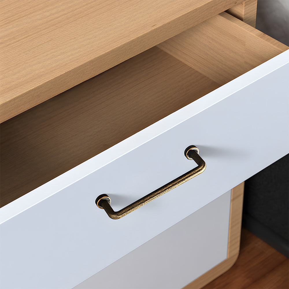 Retro American Hardware Cabinet Handles