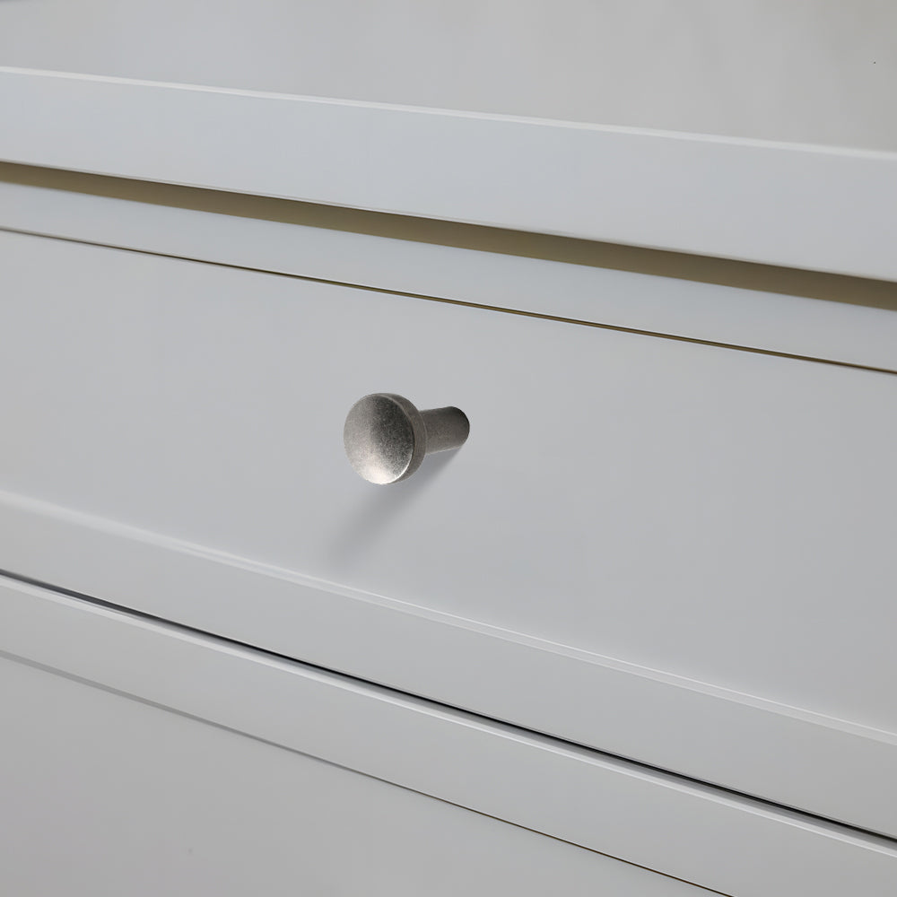 Retro American Hardware Cabinet Handles