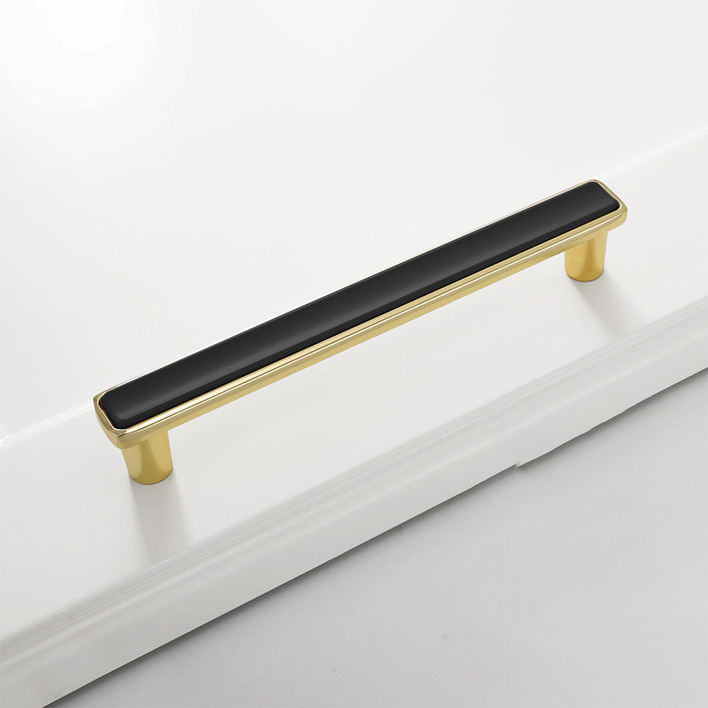 Modern Knobs and Pulls for Cabinets