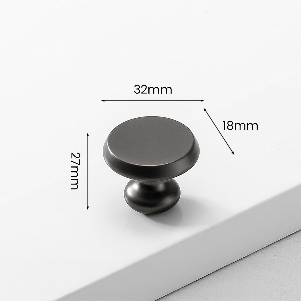 Classic Zinc Alloy Long Solid Cabinet Handles and Knobs