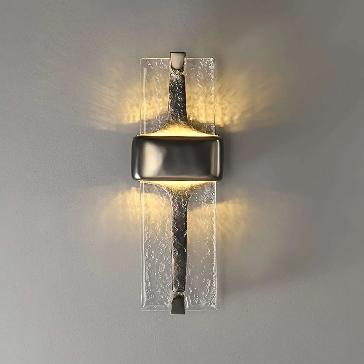 Vesta Wall Lamp - Sculptural Wall Light