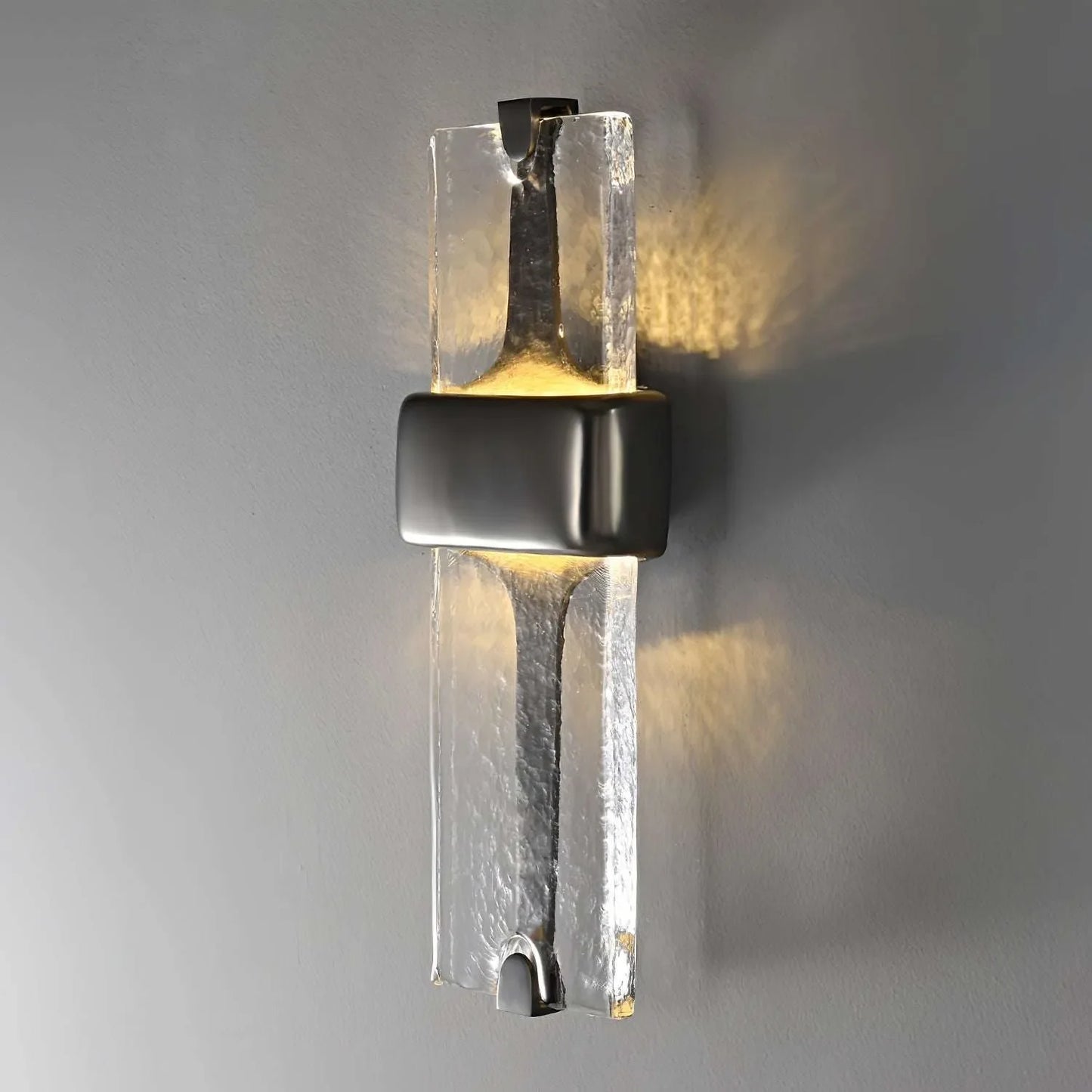 Vesta Wall Lamp - Sculptural Wall Light