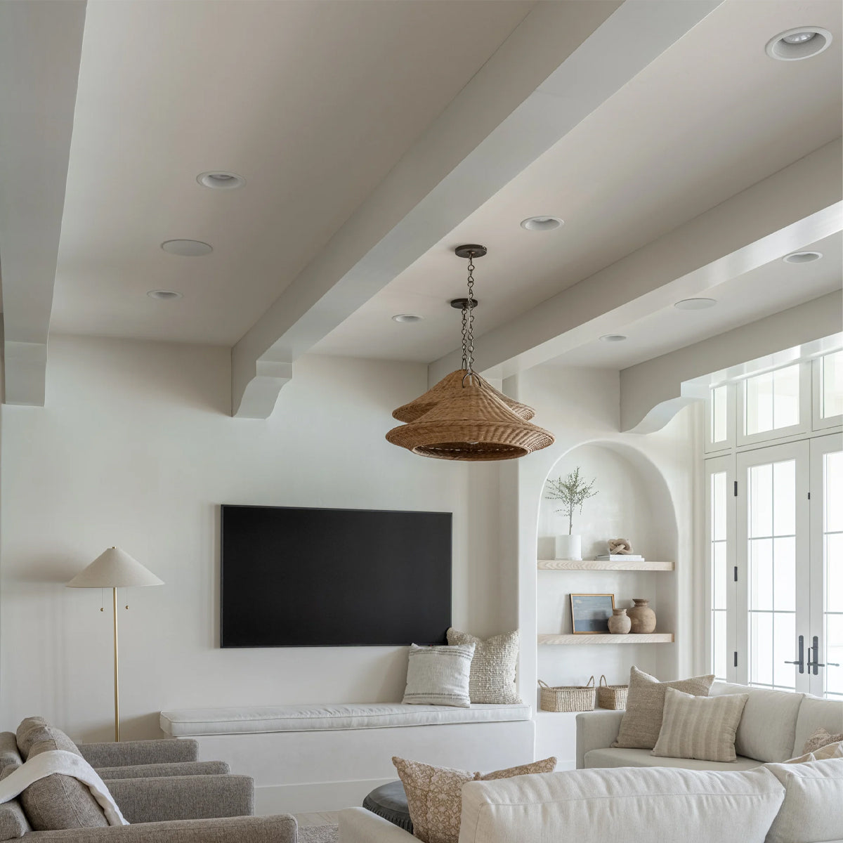 Baychester Pendant — Urban Industrial Hanging Light with Warm City Glow