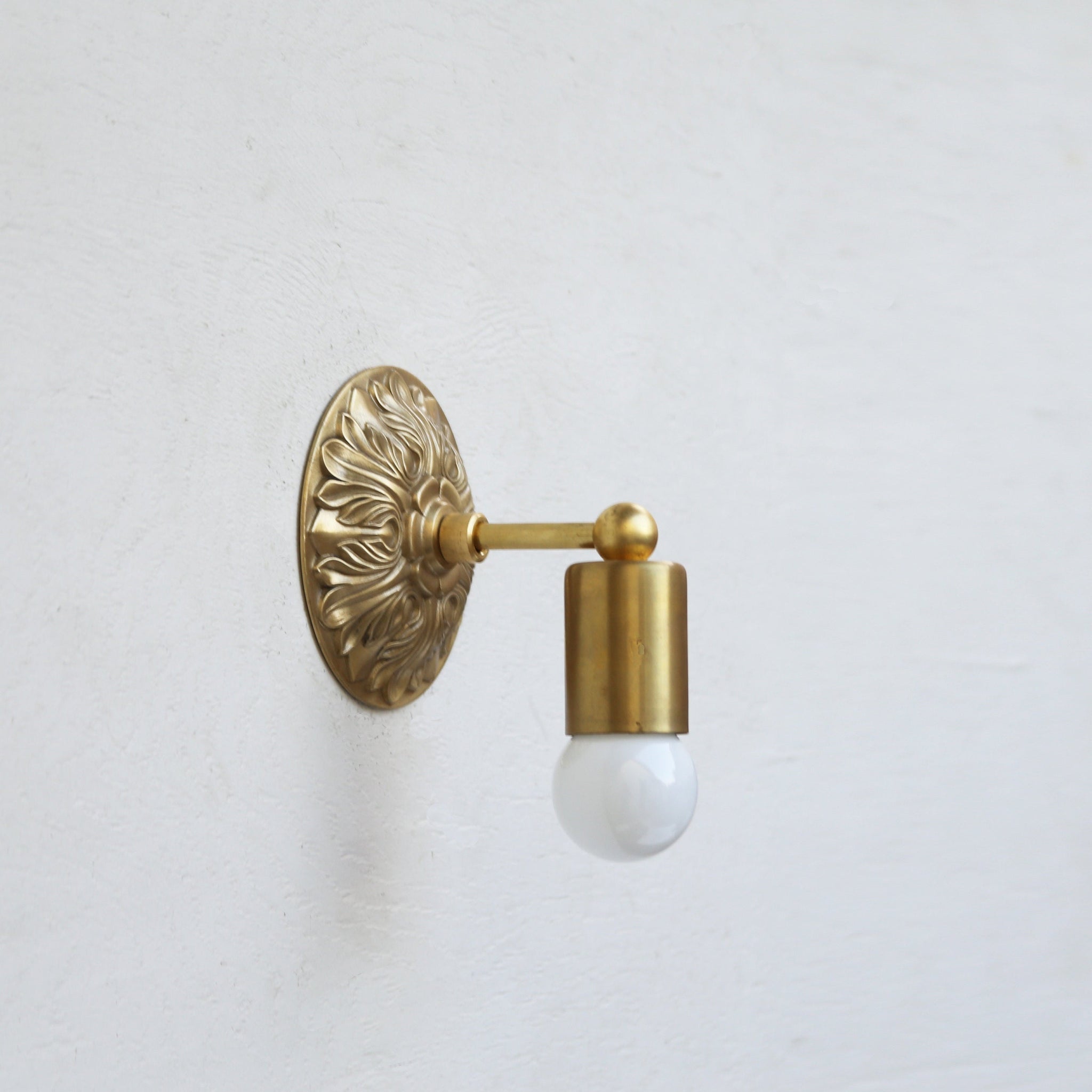 Cast Brass Wall Sconce with Embossed Back Plate