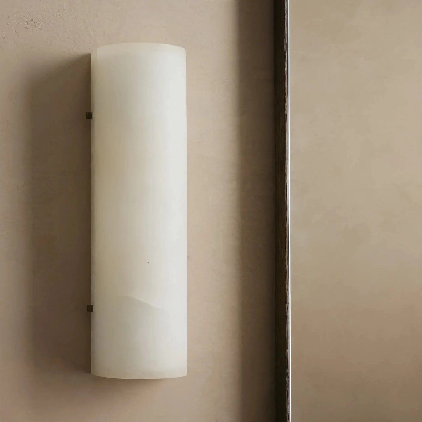 Chayla Sconce