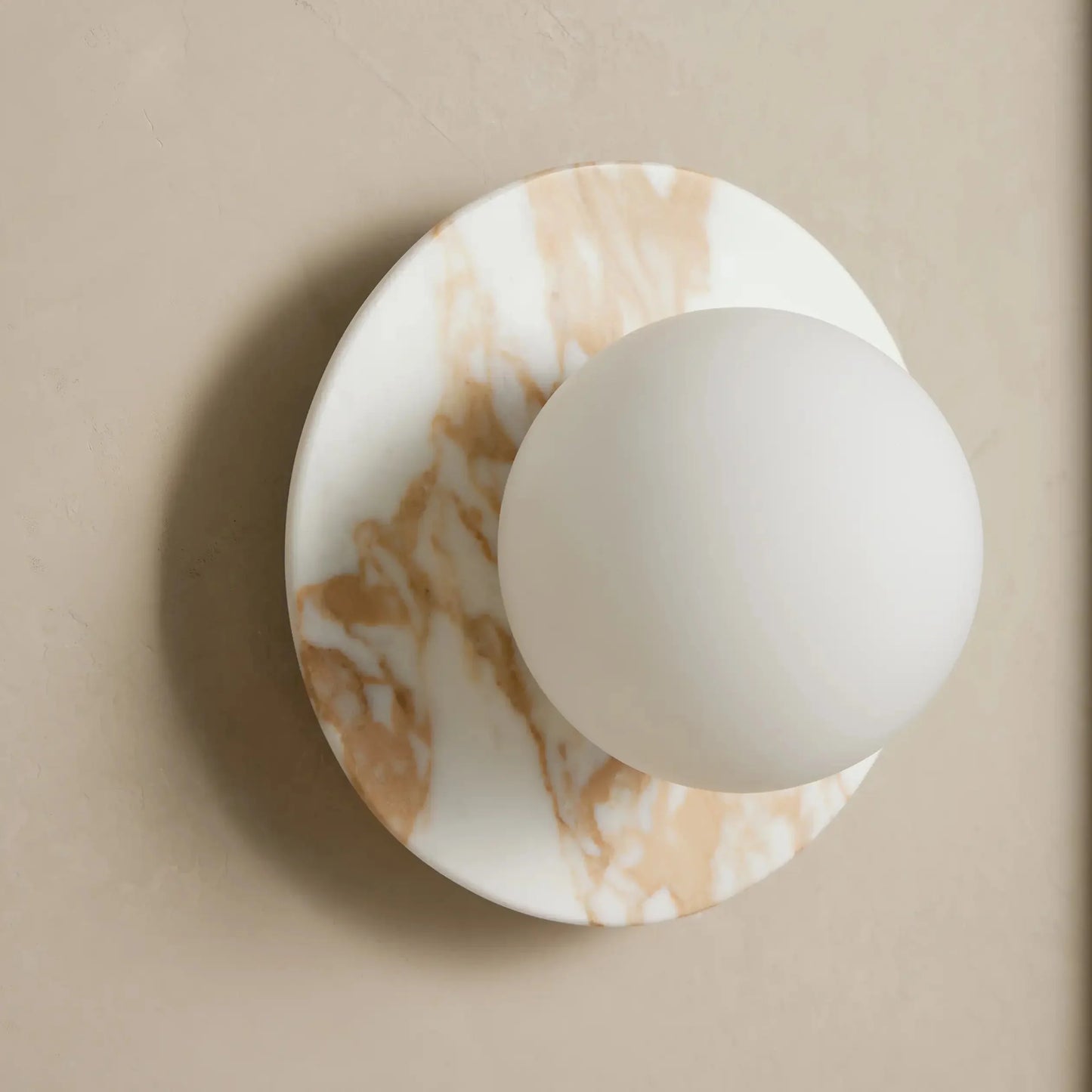 Corinna Sconce