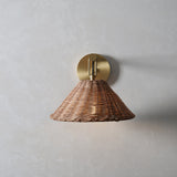 Dalia Sconce