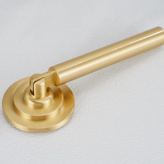 Solid Brass Round Cupboard Pulls and Knobs