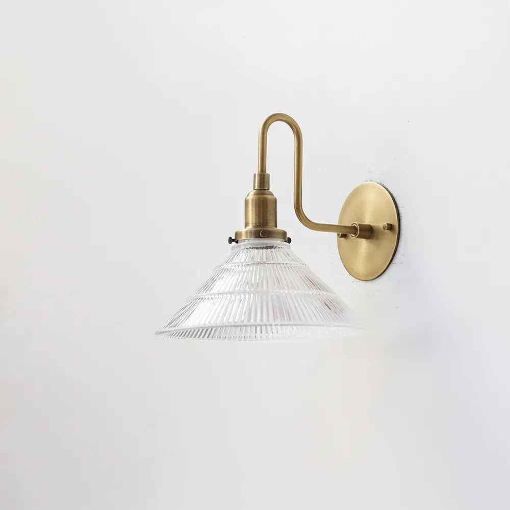 Industrial French Vintage Brass Wall Lamp with Clear Pyramid Glass Shade – view 6