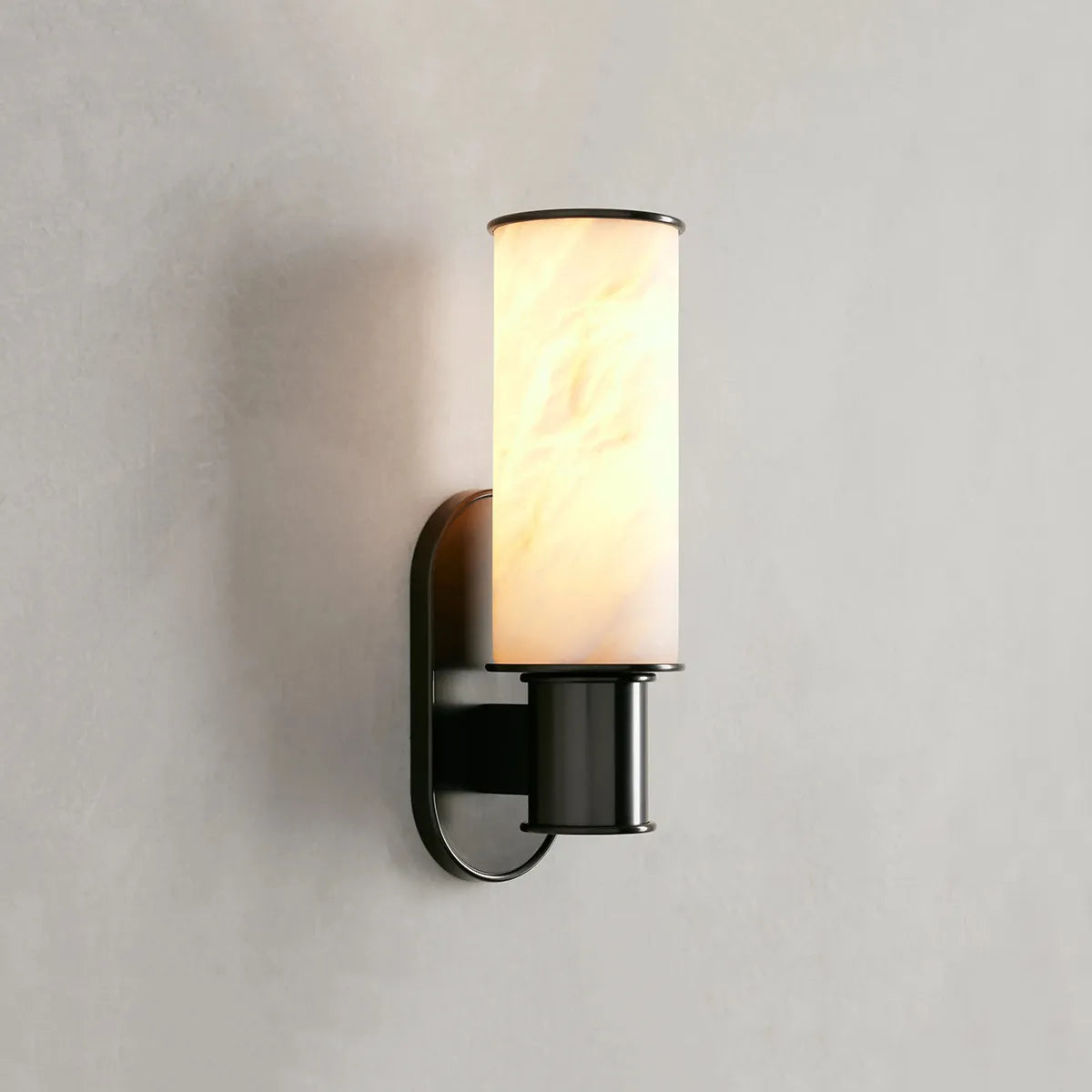 harlin-sconce-in-alabaster-2