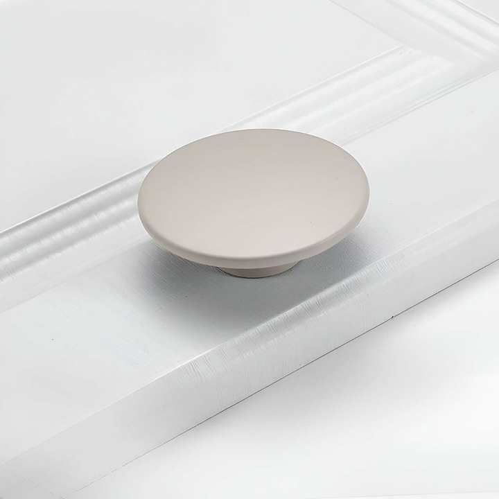 Simple French Style Zinc Alloy Color Cabinet Door Knobs