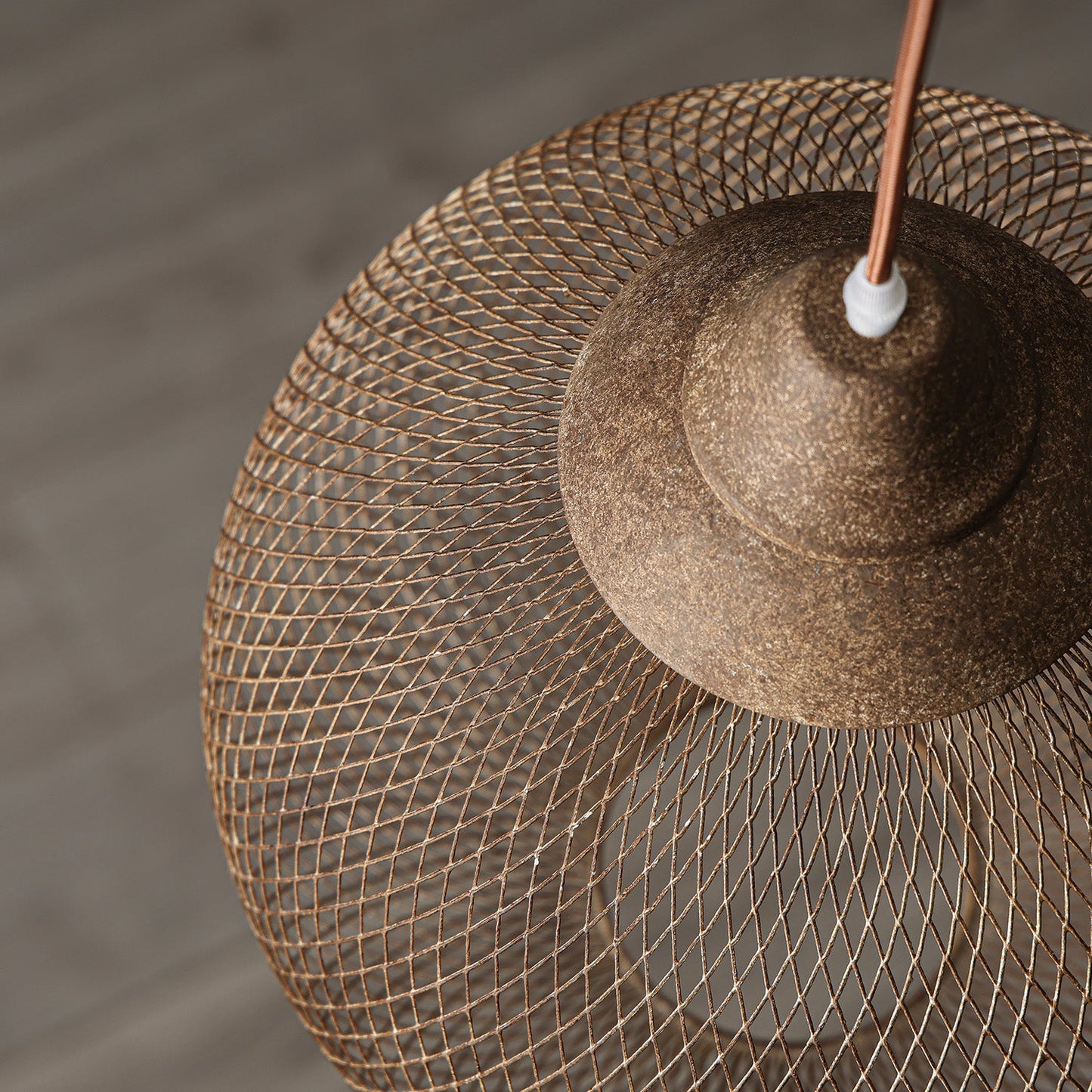 Lanister Mesh Pendant Lamp – industrial-inspired pendant light