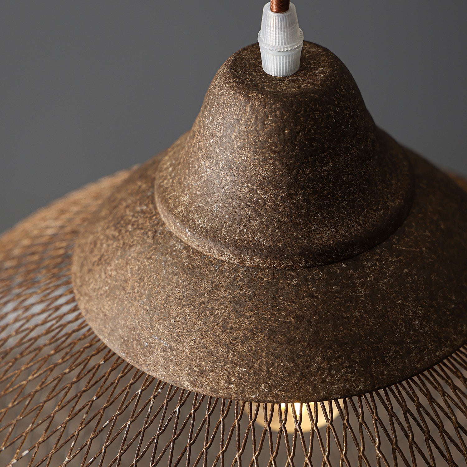 Lanister Mesh Pendant Lamp – industrial-inspired pendant light