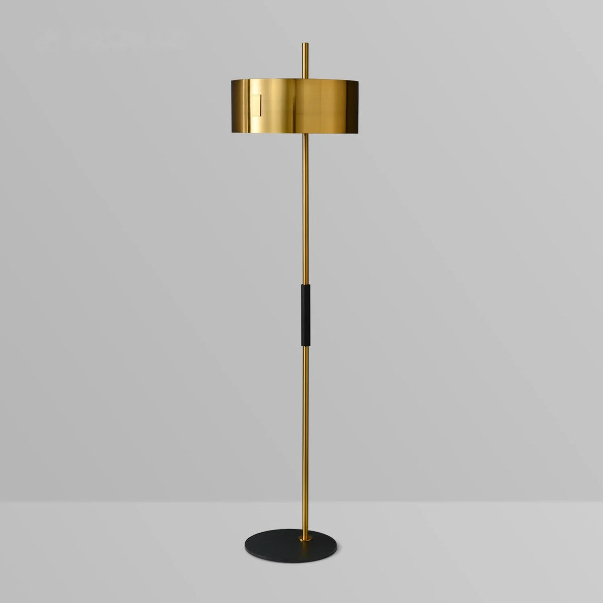 sleek knurl floor lamp