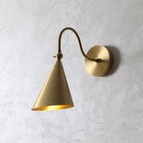 Lupe Sconce