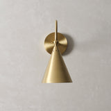 Lupe Sconce