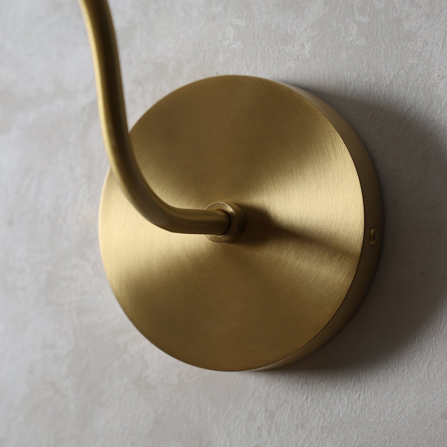 Lupe Sconce