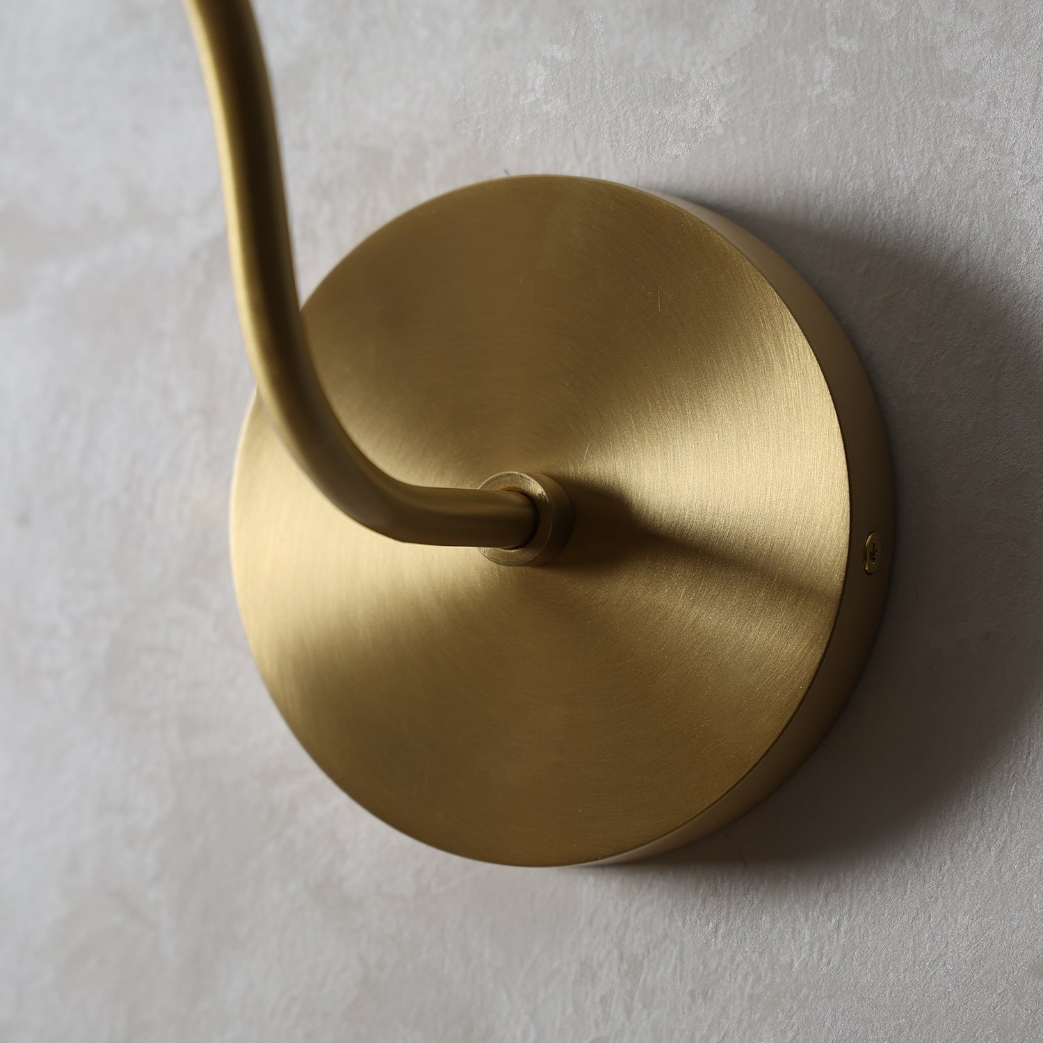 Lupe Sconce