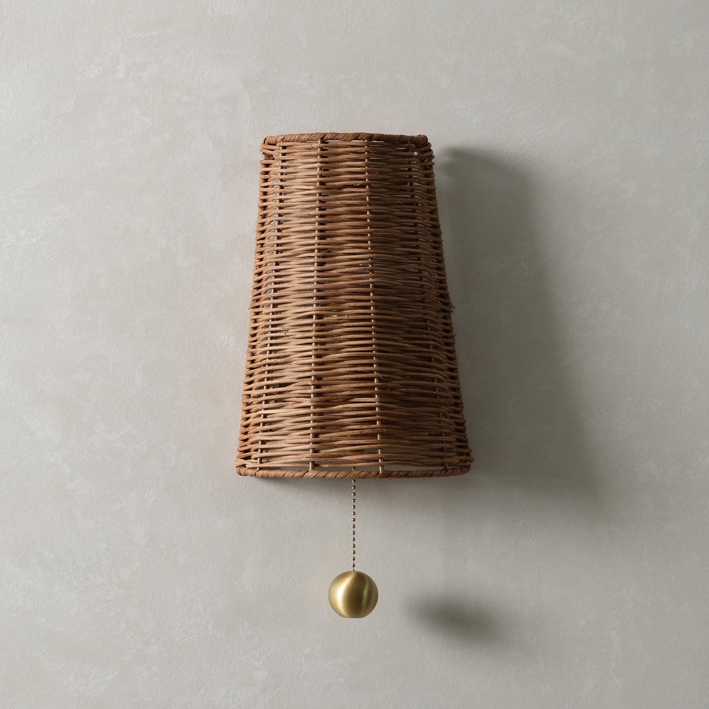Naida Sconce