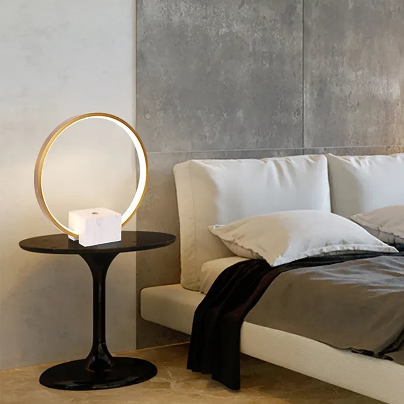 portal ring table lamp
