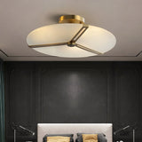 round ceiling lamp