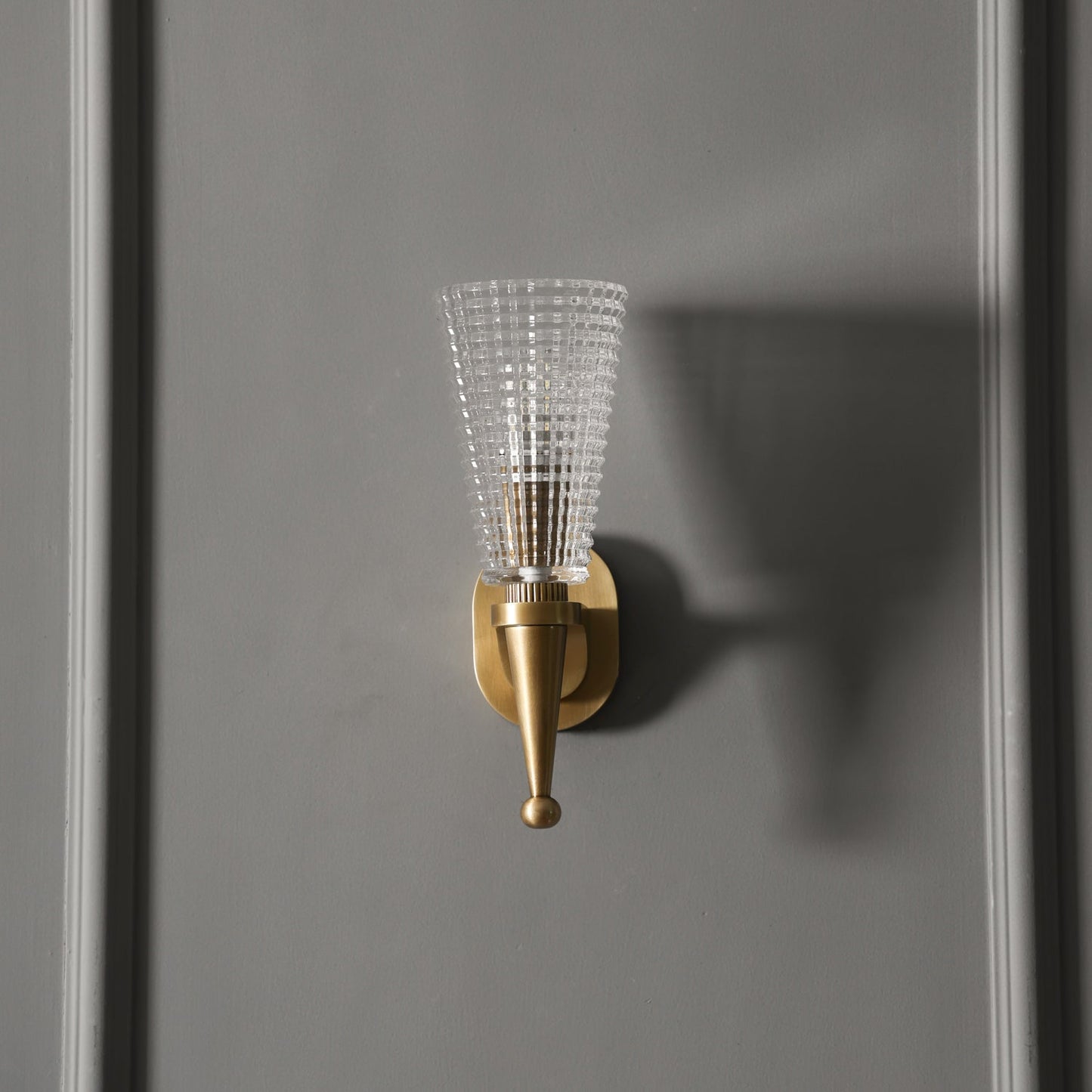 Valencia Wall Light