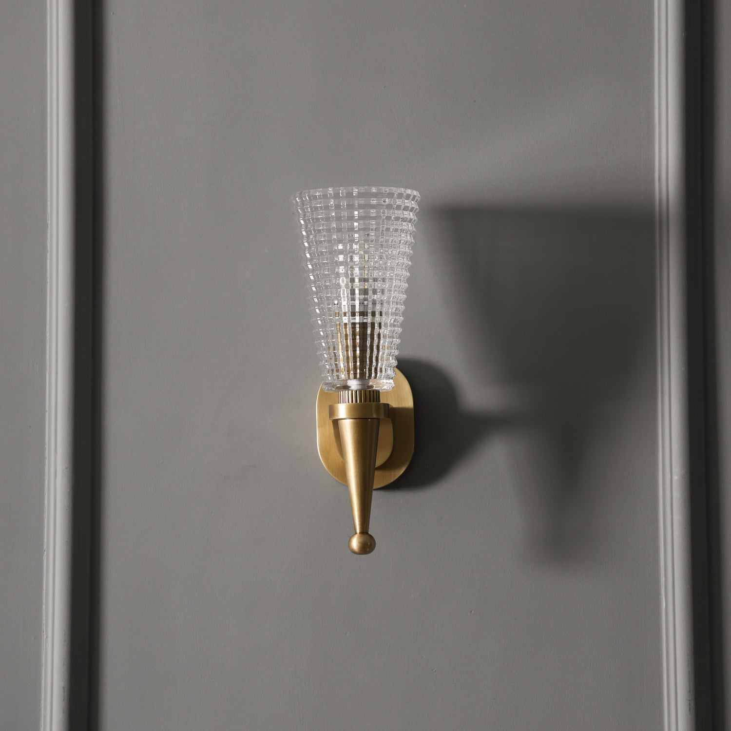 Valencia Wall Light