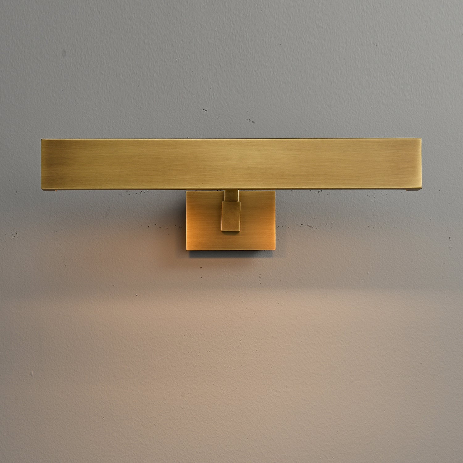 Vella Quadra Picture Light 18"